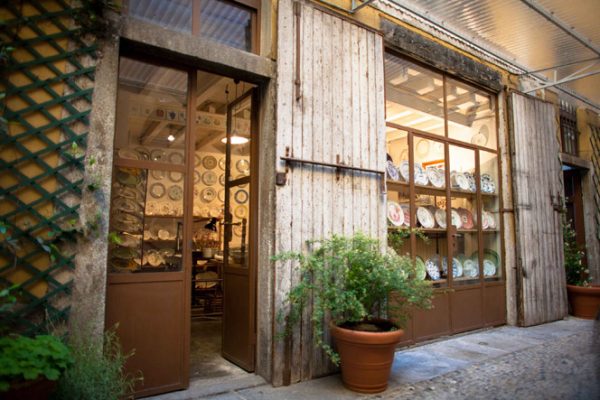 Ceramica e cristallo, pittura e incisione: inedite affinità artigianali