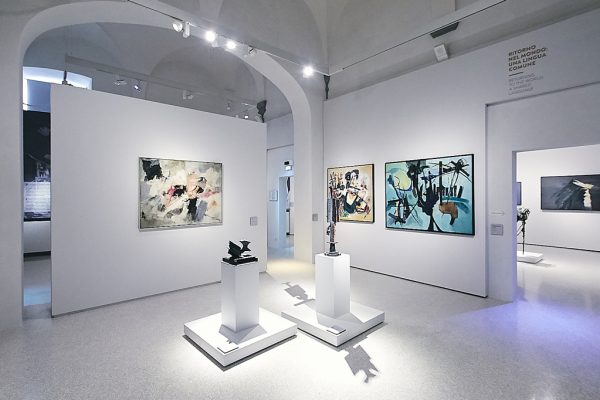 Come uno che cerca il sole. Gli allievi di Marino Marini Alik Cavaliere e Costantino Nivola si confrontano col maestro