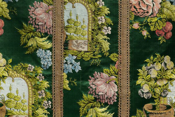 TESORI DI SETA. Capolavori tessili dalla donazione Falletti