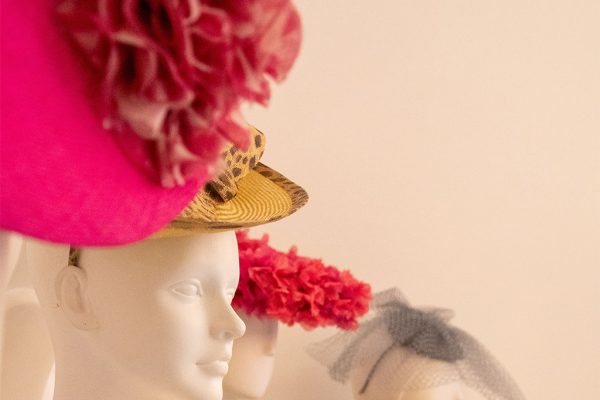 “Focus on” by OMA MAGAZINE